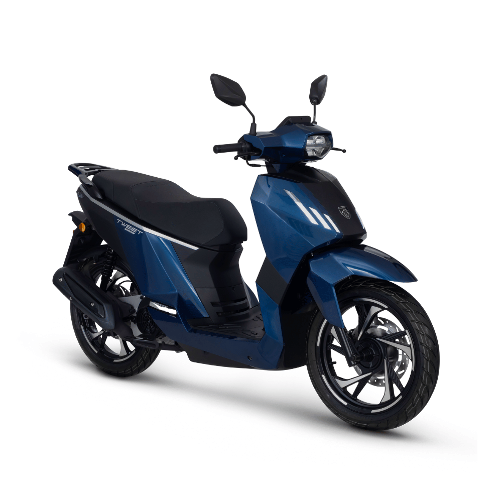 Peugeot Tweet 125cc CBS – Stylish Practical City Scooter Road