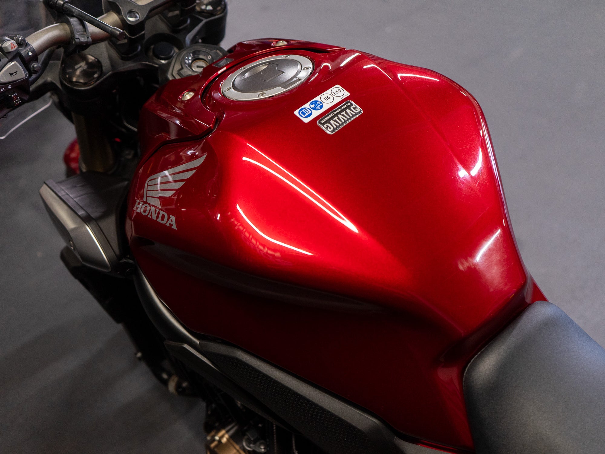 Approved Used 2022 Honda CB650R