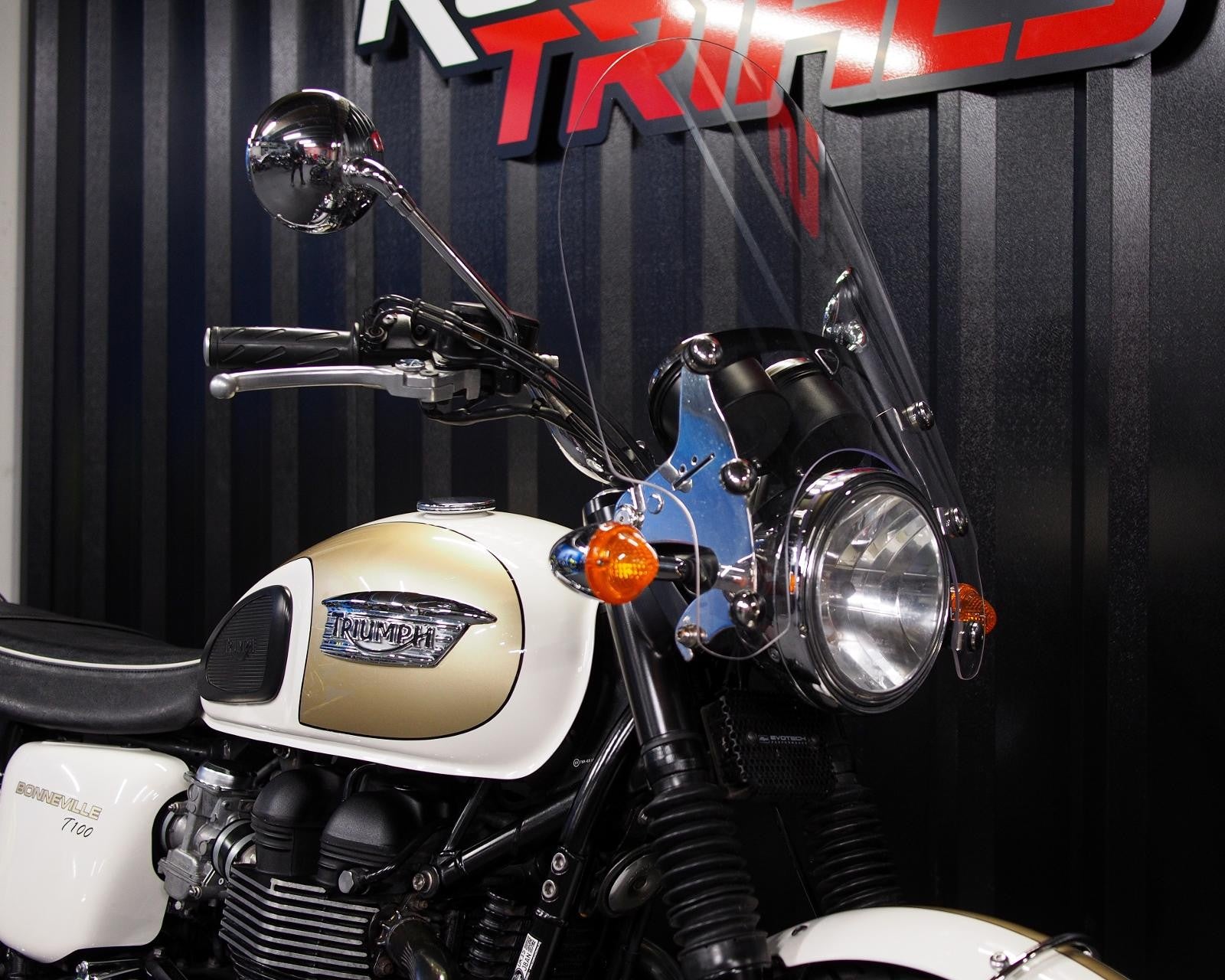 Approved Used 2015 Triumph Bonneville T100 SE - Road and Trials