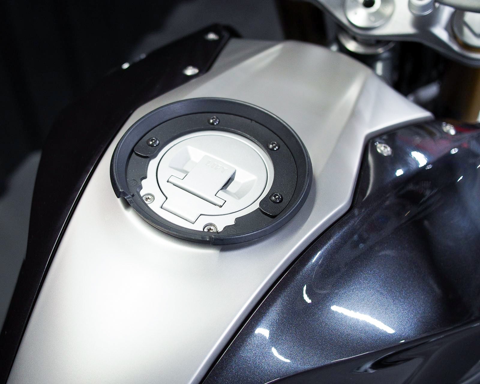 Approved Used 2016 BMW R1200R - Road and Trials