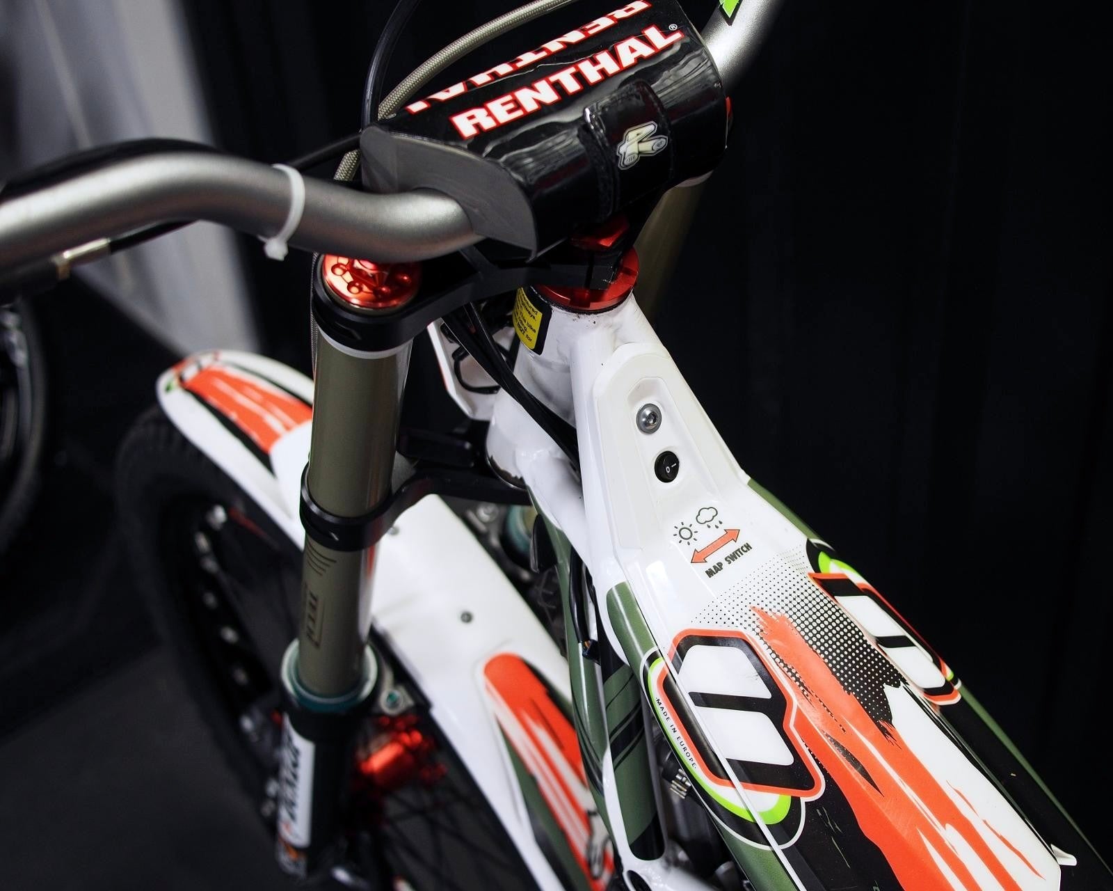 Approved Used 2021 Vertigo Combat Vertical R3 250cc Trials Bike - Road and Trials