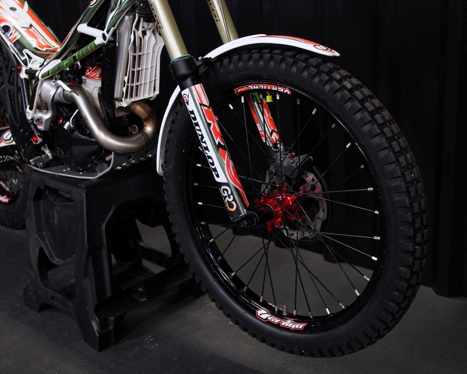 Approved Used 2021 Vertigo Combat Vertical R3 250cc Trials Bike - Road and Trials