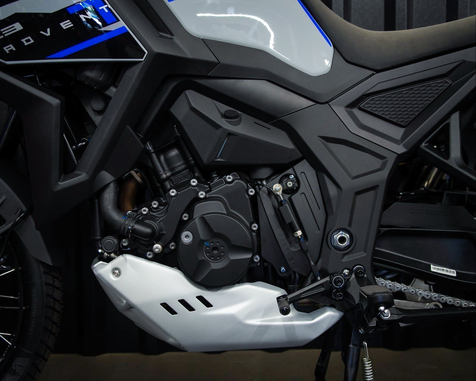 2025 Zontes ZT703-F - Ex-Demo - Road and Trials